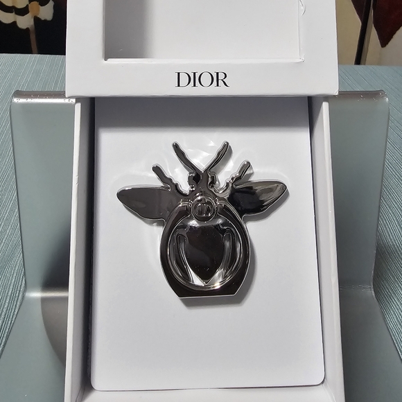 Black phone ring - Gem Dior Popsocket/Phone Ring \